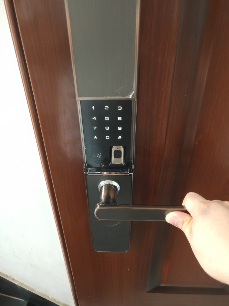 库存笔记本收购_库存主板全新批发_全新库存笔记本电脑