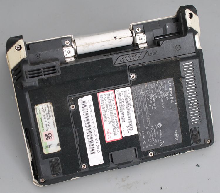 全新库存笔记本电脑