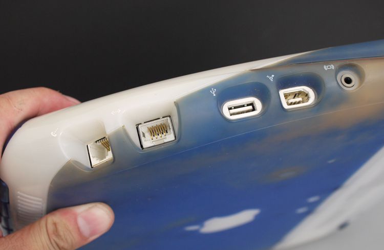 全新库存笔记本电脑