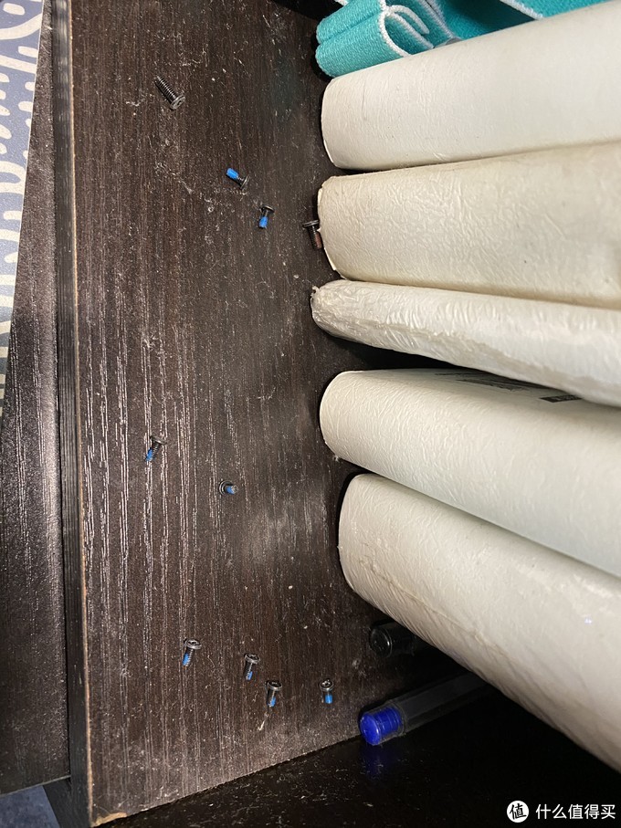 d面螺丝位置