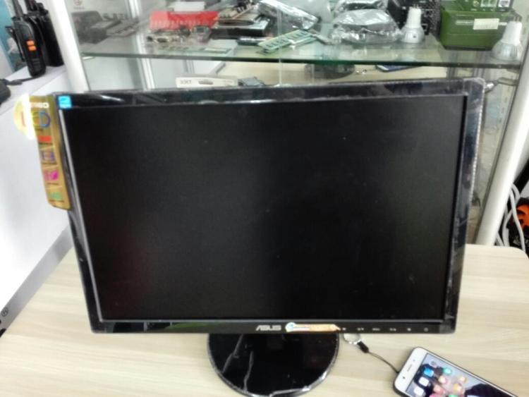 安装完吉吉播发器为什么网页还是显示要安装_显示器挂架小_显示器壁挂架