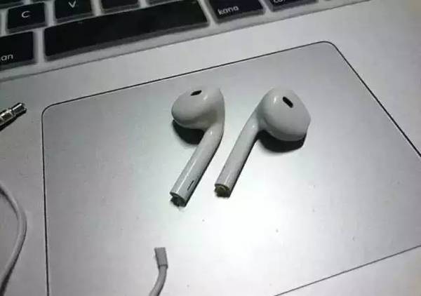 笔记本电脑泡水_笔记本 电脑_电脑笔记本芯片