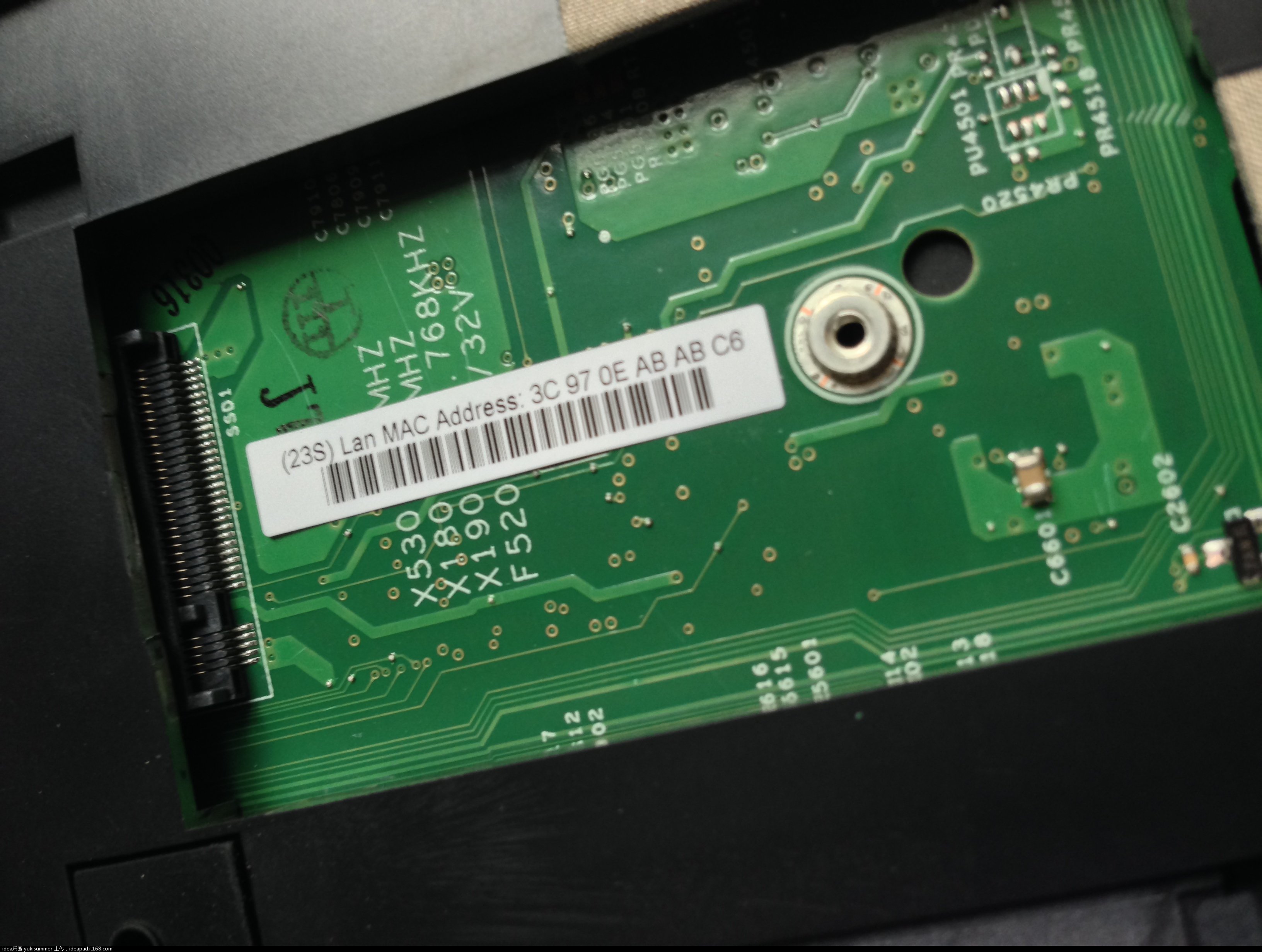 硬盘120g固态_联想120g固态硬盘托架盒多少钱_联想120g固态硬盘托架盒多少钱