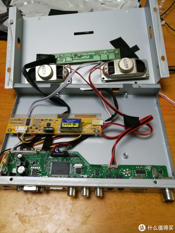 生活就是折腾 篇一：#原创新人#废物利用—笔记本屏幕改造成多媒体显示器