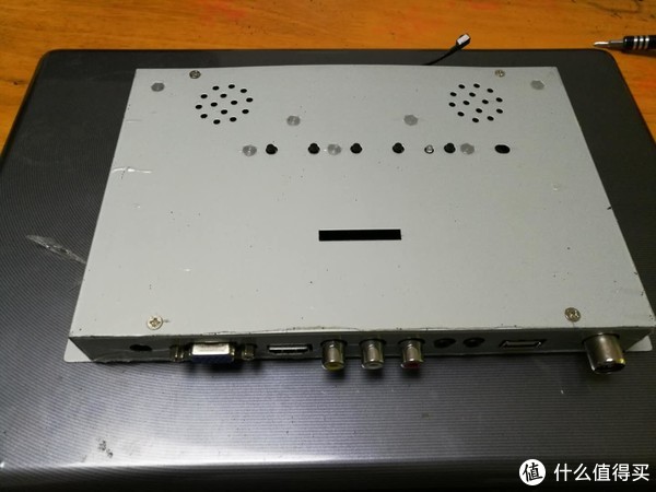 生活就是折腾 篇一：#原创新人#废物利用—笔记本屏幕改造成多媒体显示器