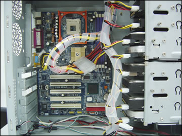 电脑主机滋滋滋的响_主机电源一直滋滋响_电脑主机有滋滋的声音