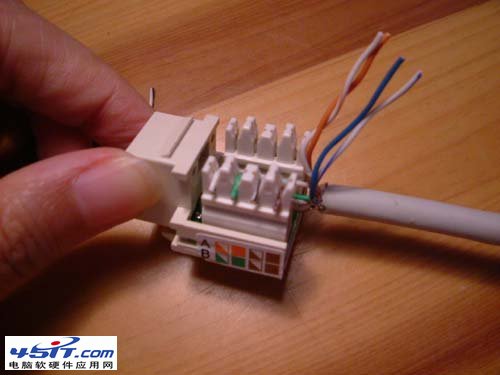 电脑主机报警怎么回事_电脑主机报警滴滴响声_电脑主机报警滴滴响声