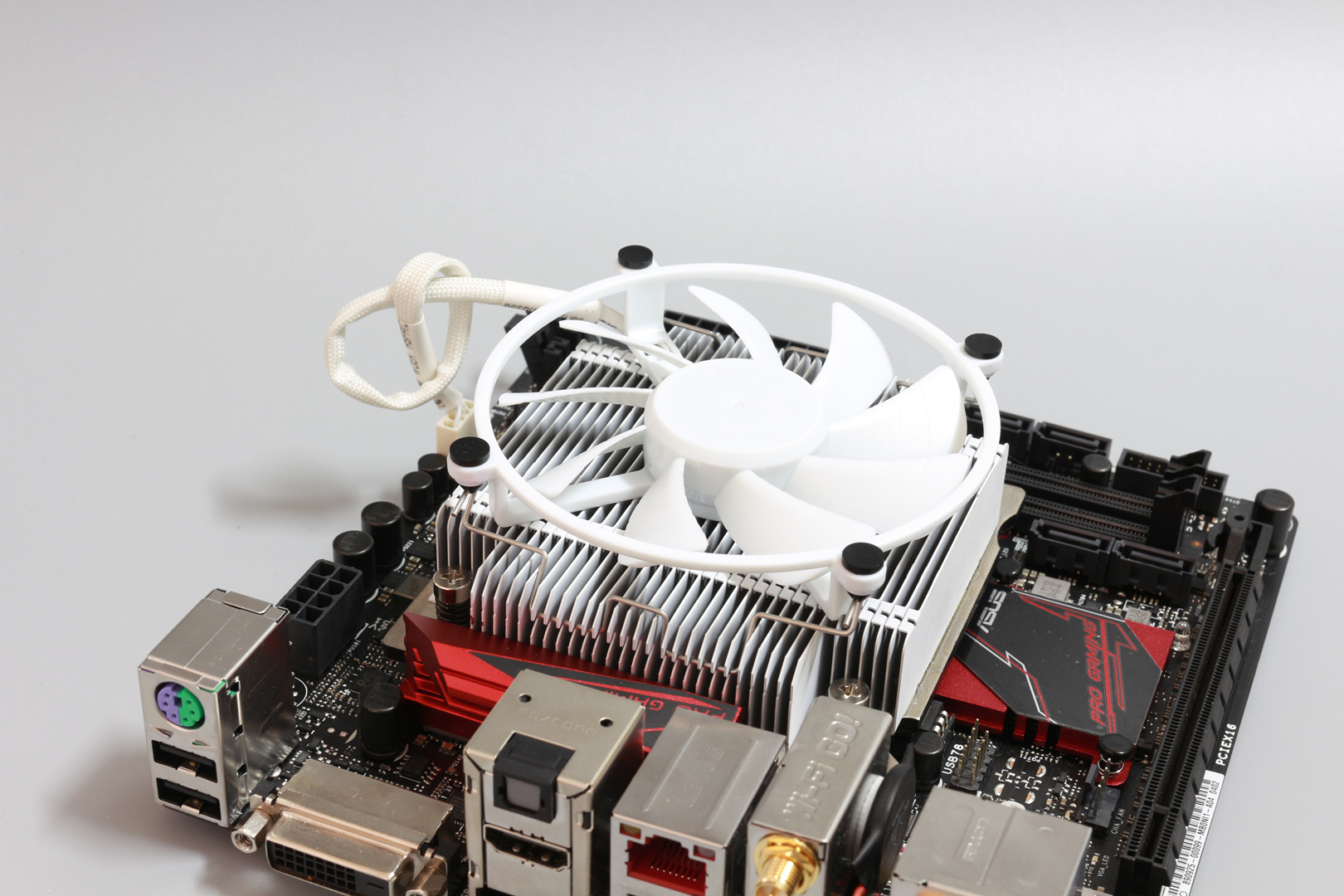 推荐游戏电脑主机_游戏电脑主机组装配置单_3000元游戏电脑主机配置单