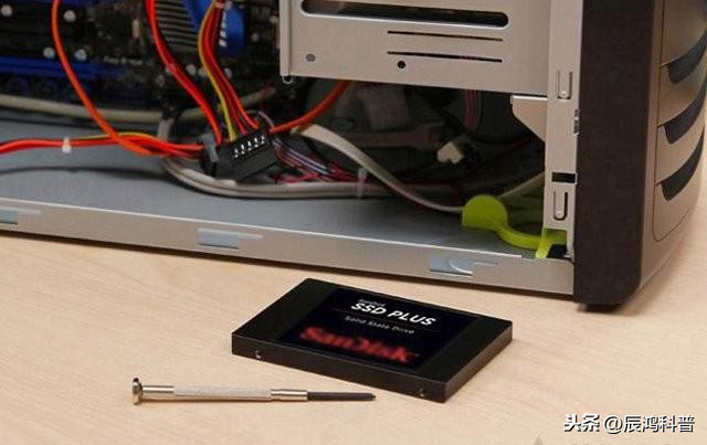 ssd固态硬盘分区多少g