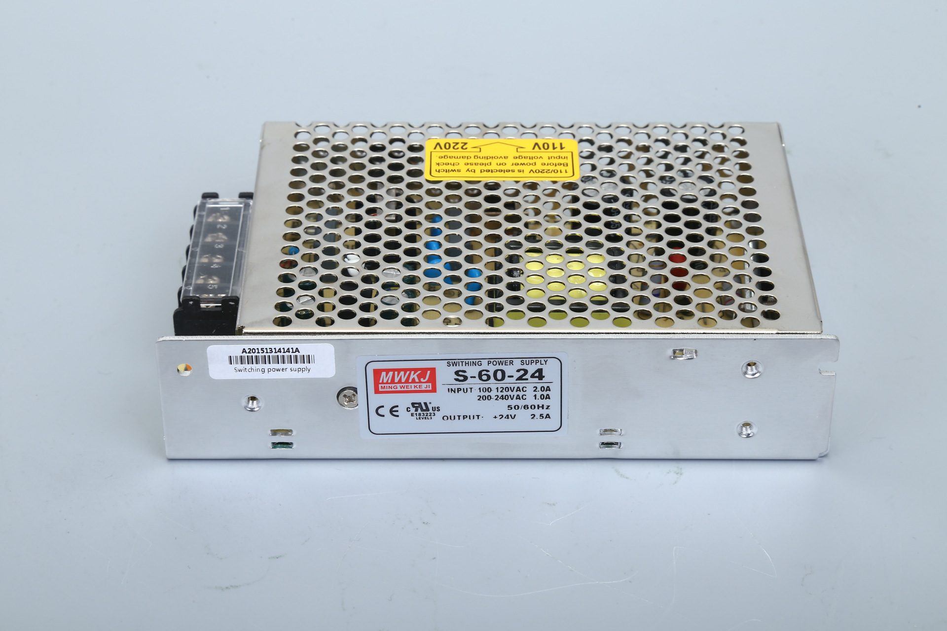 笔记本电脑充电电脑响_充电宝给电脑充电_笔记本电脑充电电脑响