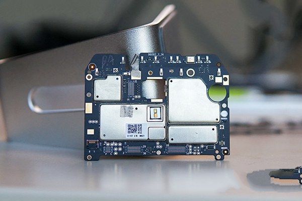 魅蓝Note5怎么拆机 魅蓝Note5手机拆解教程