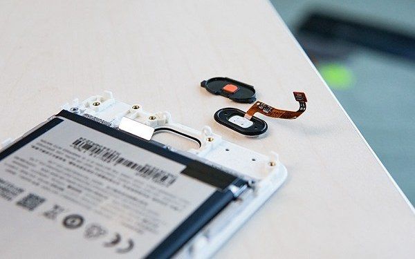 魅蓝Note5怎么拆机 魅蓝Note5手机拆解教程