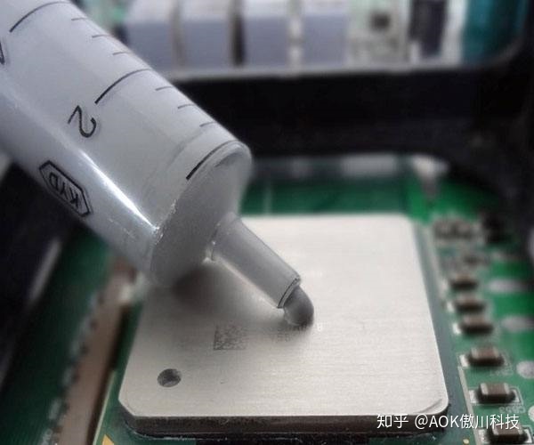 cpu散热硅胶片怎么用