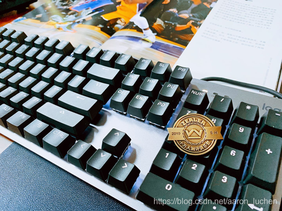 背光机械键盘