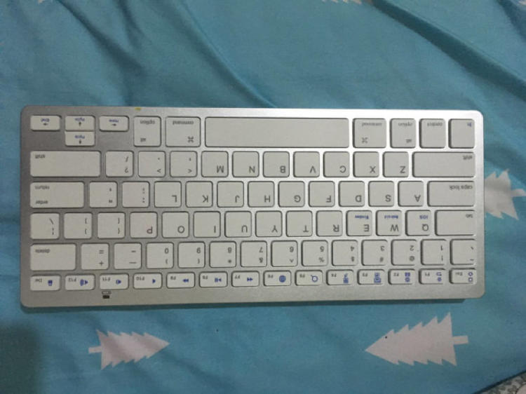 蓝牙键盘怎么连接手机_苹果蓝牙键盘连接不上_苹果蓝牙键盘怎么连接