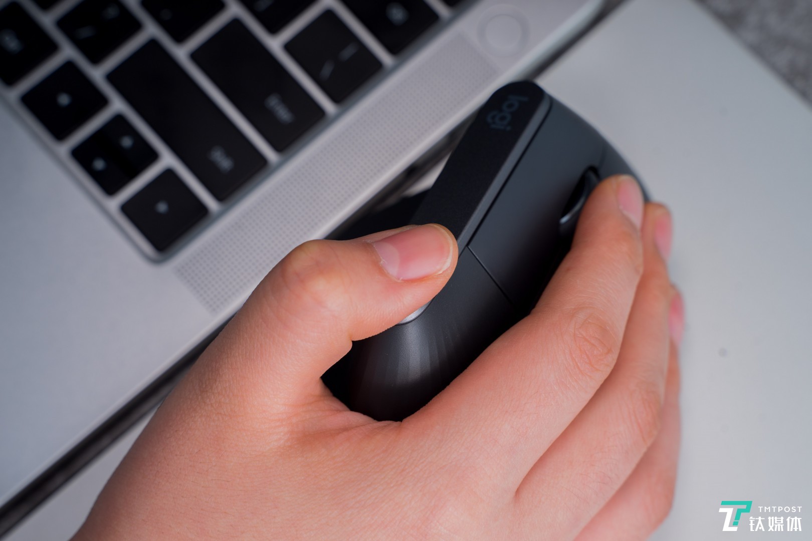 人体工程学鼠标 知乎_人体工程学鼠标 知乎_人体工学鼠标 知乎