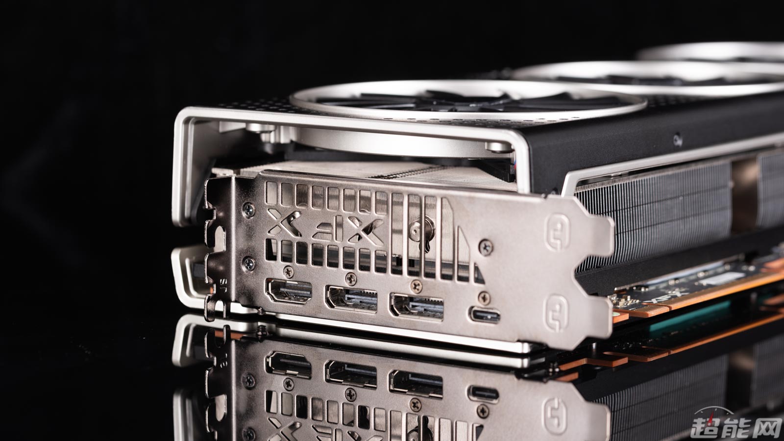 显卡公版名字格式