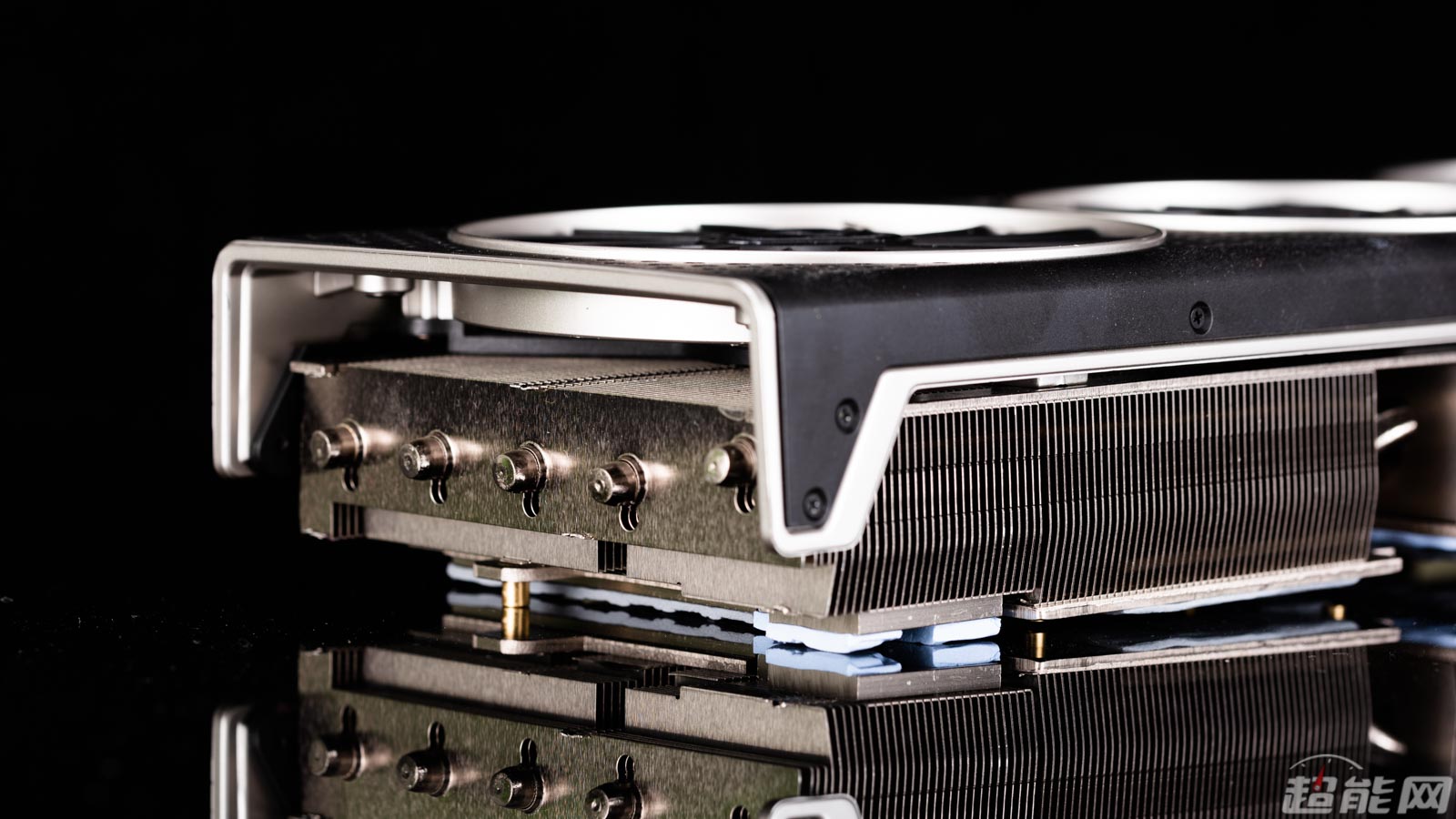 显卡公版名字格式