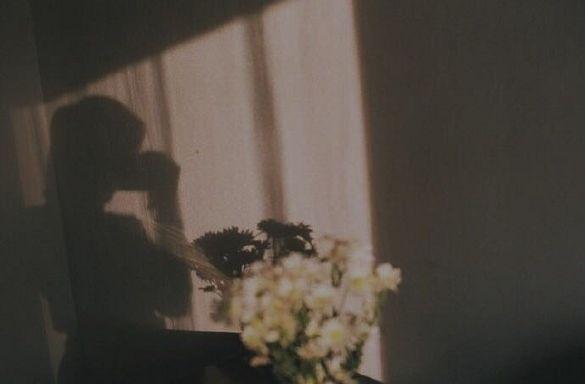 吃薯条的那人哪里听的得这种事，叫我去点开