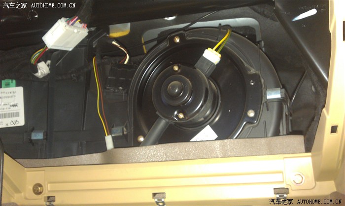 显示器一直自动调整_演示器怎么调整舒适_光电纠偏器怎么调整