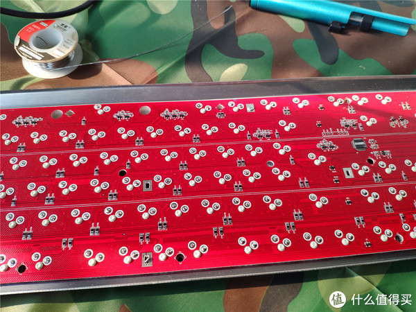 机械键盘换轴维修太简单了吧