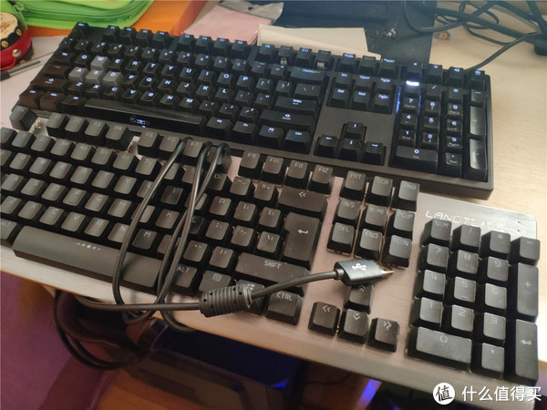 机械键盘换轴维修太简单了吧