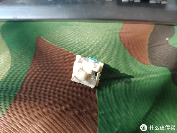 机械键盘换轴维修太简单了吧