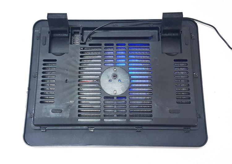 笔记本水冷散热器视频_水冷笔记本电脑有哪些_笔记本水冷散热器