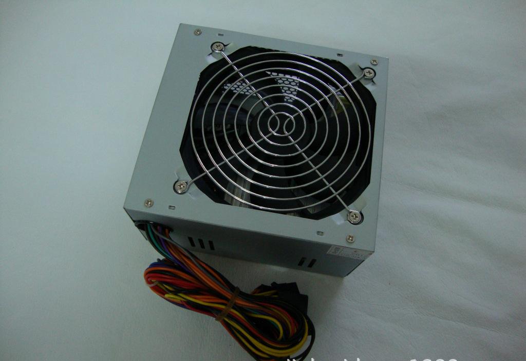 主机开机只有风扇转_电脑主机电源风扇不转_电脑主机风扇转一下停一下