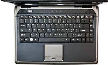 笔记本键盘进水 按键错乱_笔记本电脑开机掉电的故障_笔记本电脑按键掉了