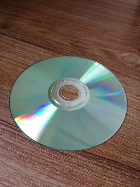 怎样用u盘安装系统win7_刻录win7系统安装盘_win7系统u盘安装