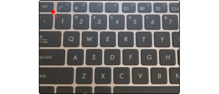 a-“Esc”键进入BIOS