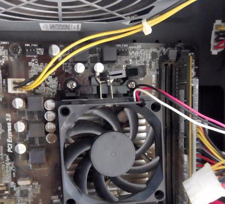 电脑CPU温度高风扇噪音大的解决方法_光明网