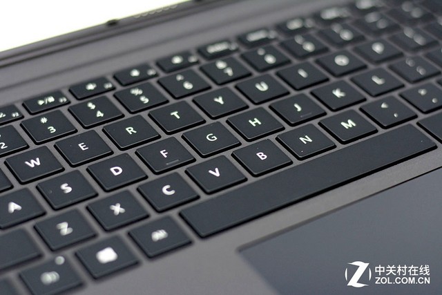 一指多方便 Surface指纹识别键盘盖简评