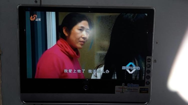 aoc显示器设置不累眼_aoc显示器显示d-sub_aoc显示器显示模糊