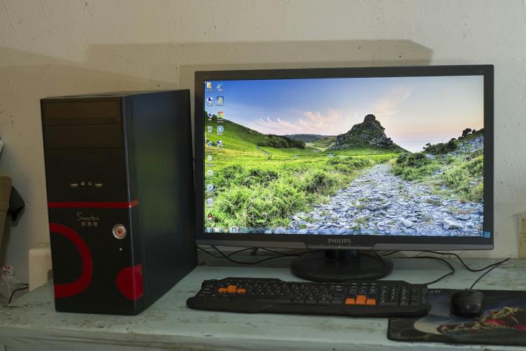 32寸显示器分辨率多少合适_19寸分辨率多少合适_20寸分辨率多少合适