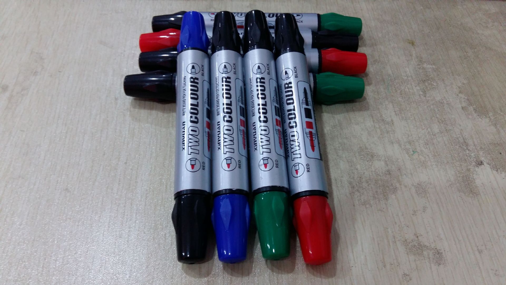 设计色差最小的显示器_ps显示色差_什么笔记本色差小