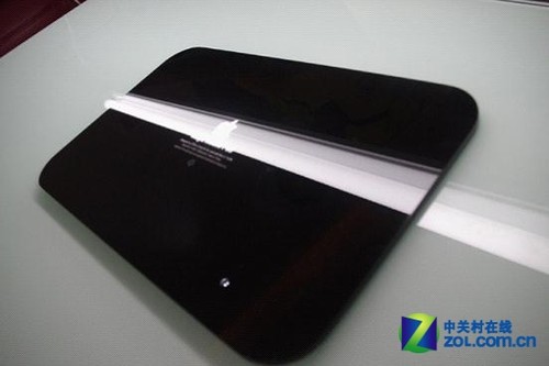 苹果魔术鼠标垫二代 Magic Mouse Pad 2赏析 