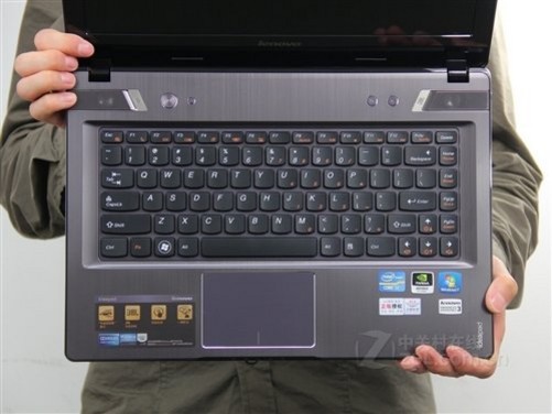 买显卡还是ps4_ps4买游戏怎么买_ps4性能相当于什么显卡