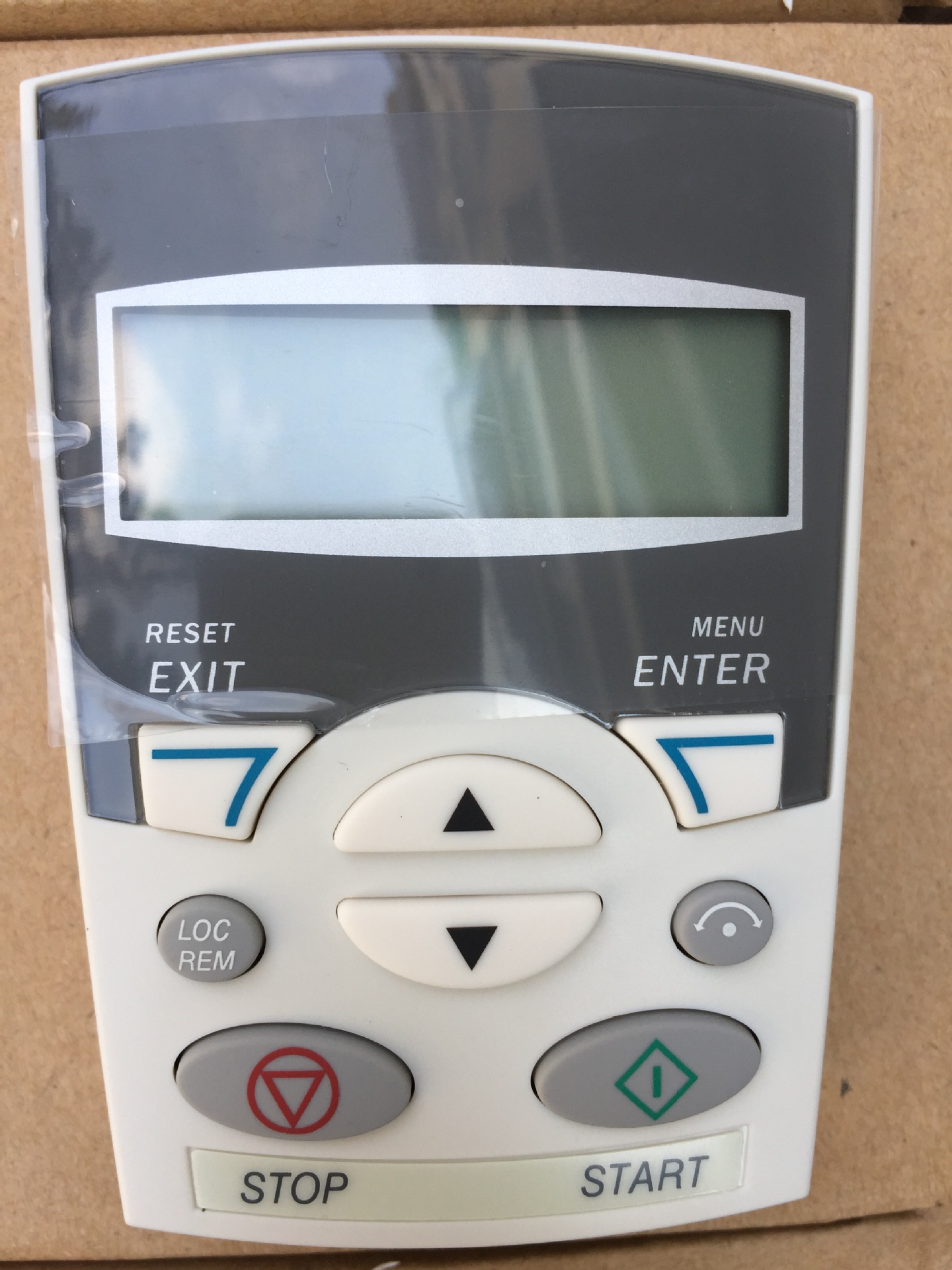 安装搜苹果软件源显示验证错误_验证码的图片无法显示_怎么验证飞利浦显示器真假