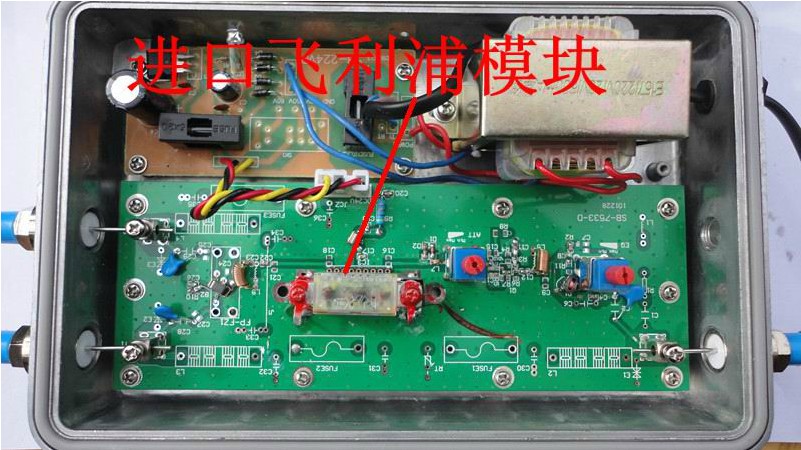 基MCS-51单片机的脉搏测量仪及液晶显示设备