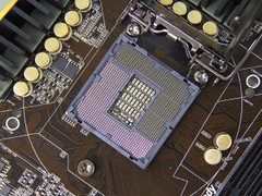 依旧强力的玩家首选平台 华擎Z68评测 