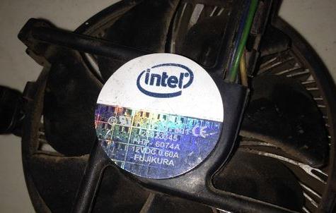 CPU散热器都是通用的么