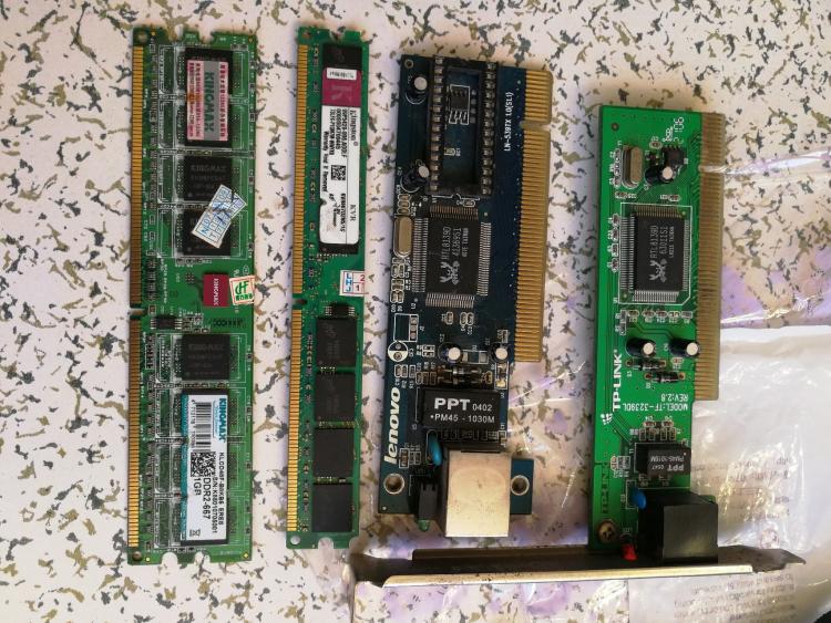 服务器主板首先是稳定，一切性能都是空谈！