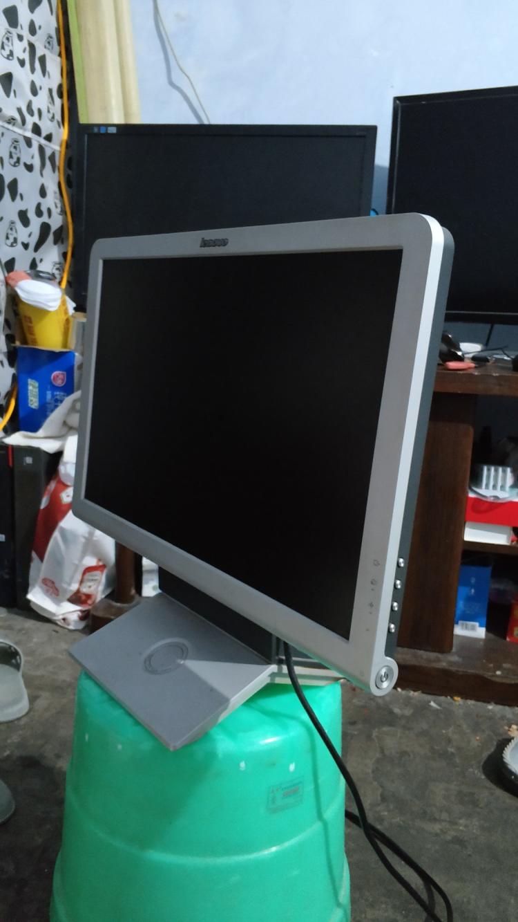 lcd显示原理_lcd显示器优点_lcd液晶显示屏优点