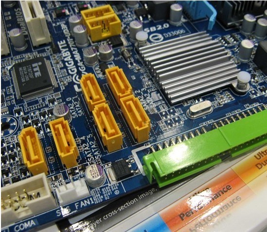 笔记本电脑能换内存吗_电脑换内存_dell笔记本换内存