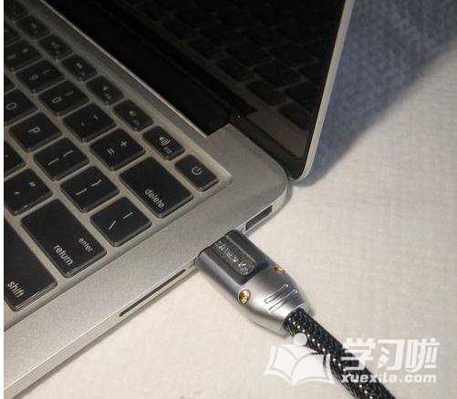 苹果mac怎么连接台式电脑显示器