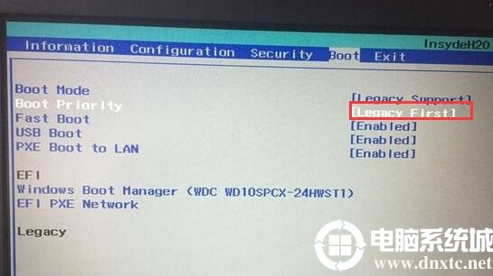 把Boot Priority设置成Legacy First