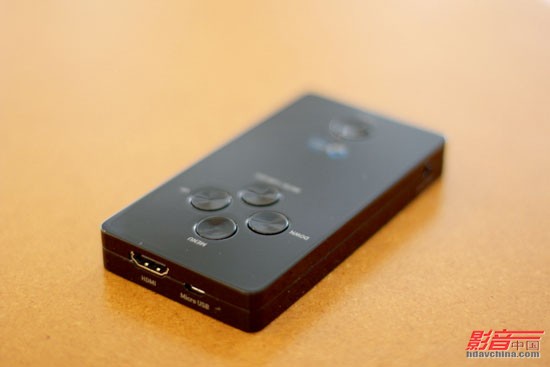 全高清3d头戴式显示器-st1080
