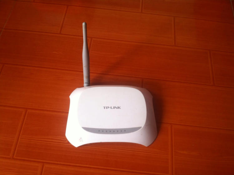 宽带pon灯常亮_光纤pon灯一直闪_华为宽带猫指示灯pon